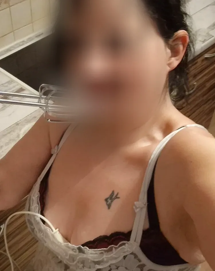 Manuela, 36 años